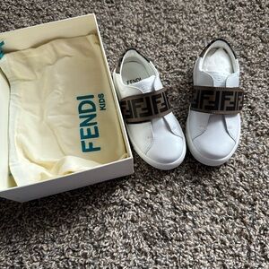 Fendi White and Brown Minimalist Sneakers